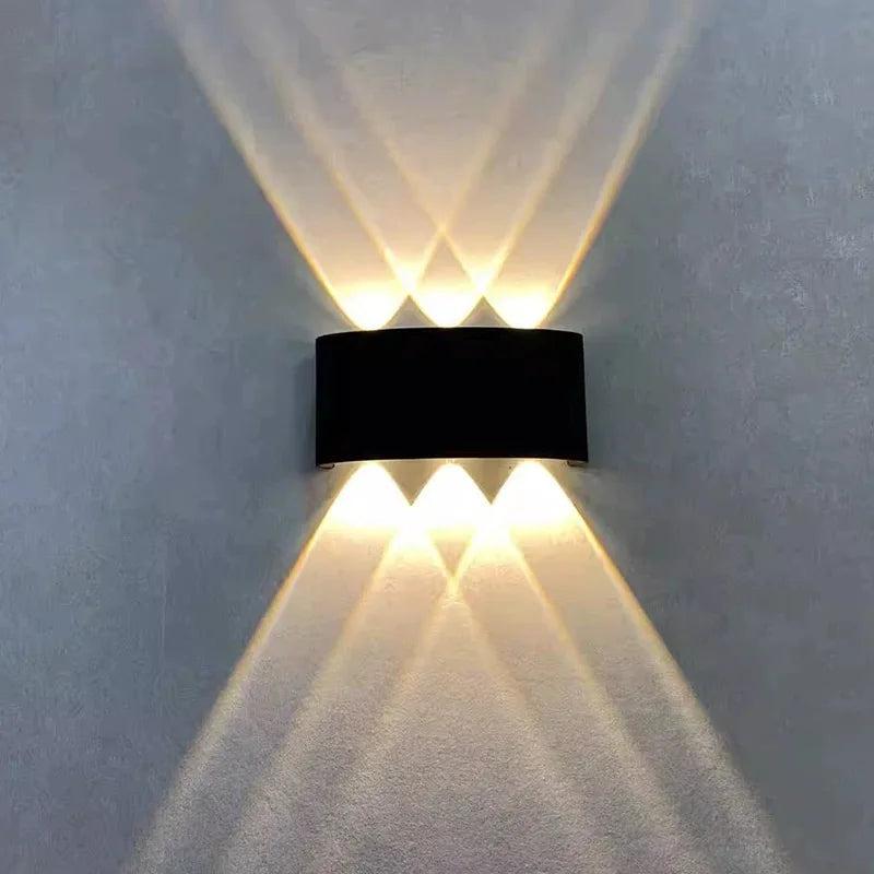 6W black LED wall light with size dimensions 170 x 80 x 40 mm