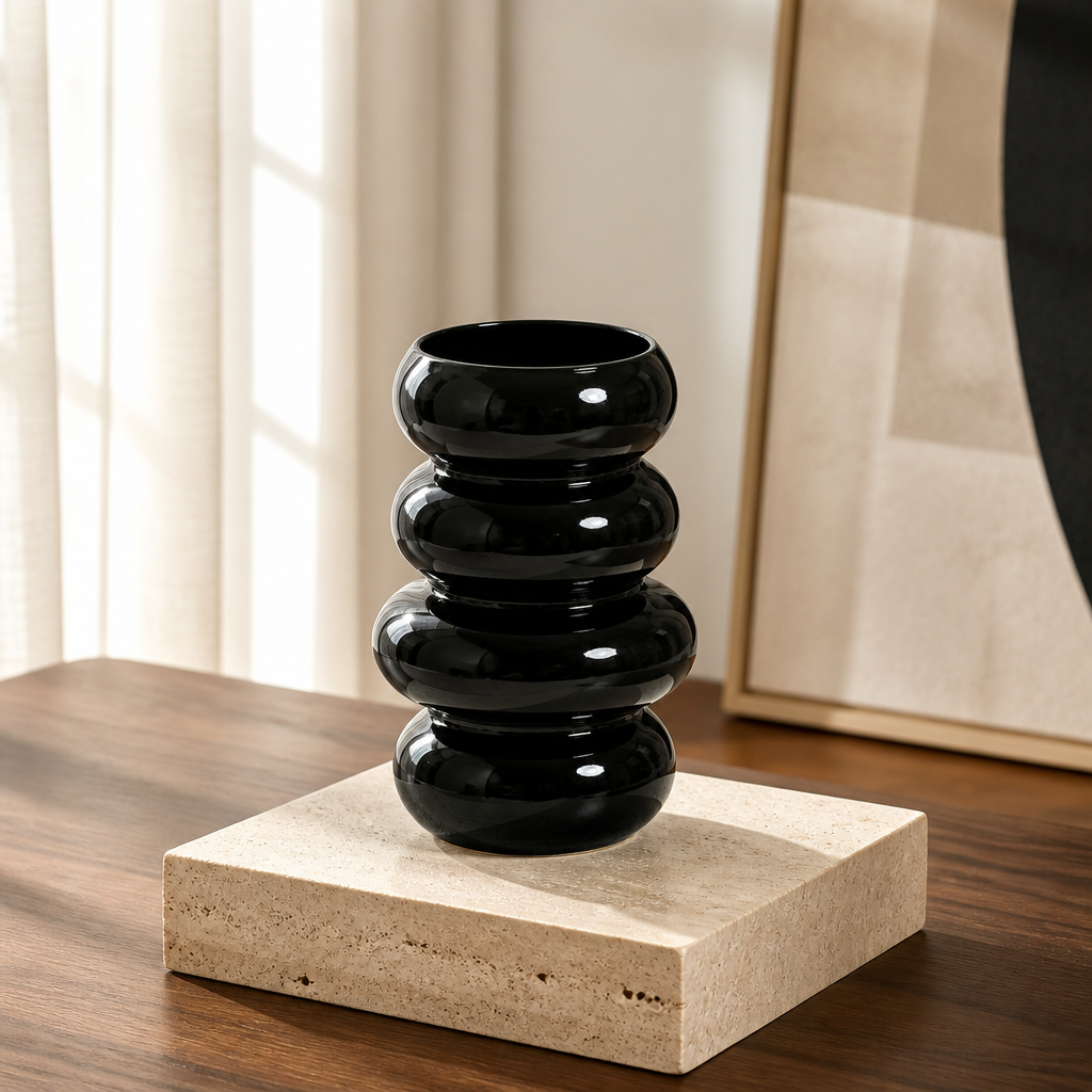 Modern Sculptural Glass Vase – Decorative Coloured Glass Vase for Shelves & Tables