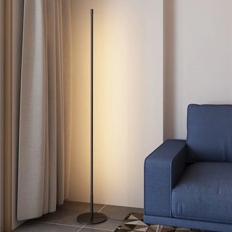 Straight Light 60cm — Small straight LED floor lamp with illuminated vertical bar and round base, 60cm high.