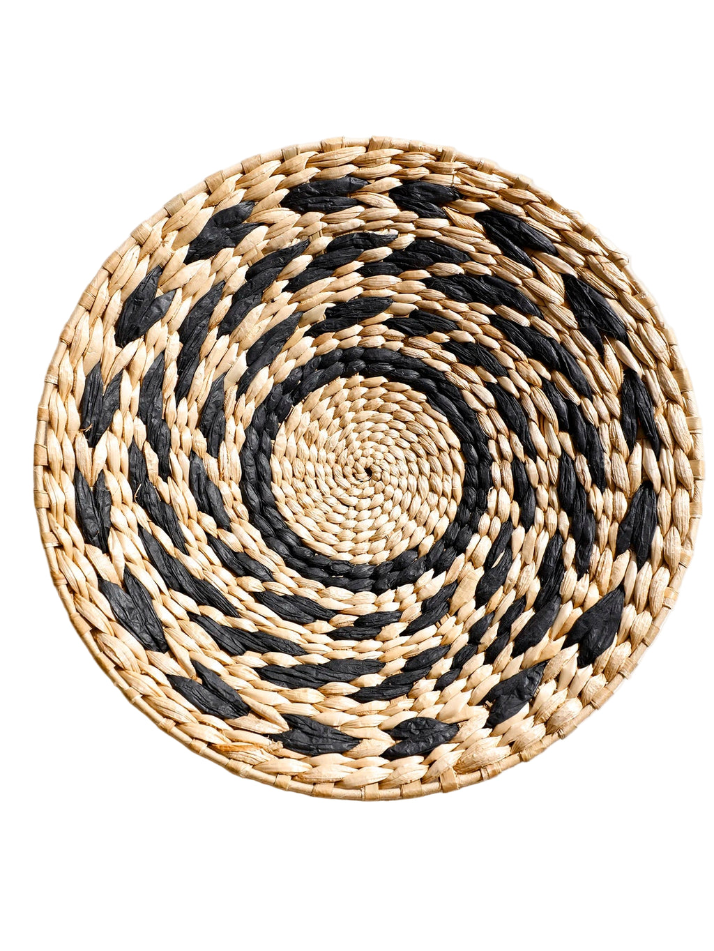 Round woven mat with black and beige pattern, showing dimensions on a white background