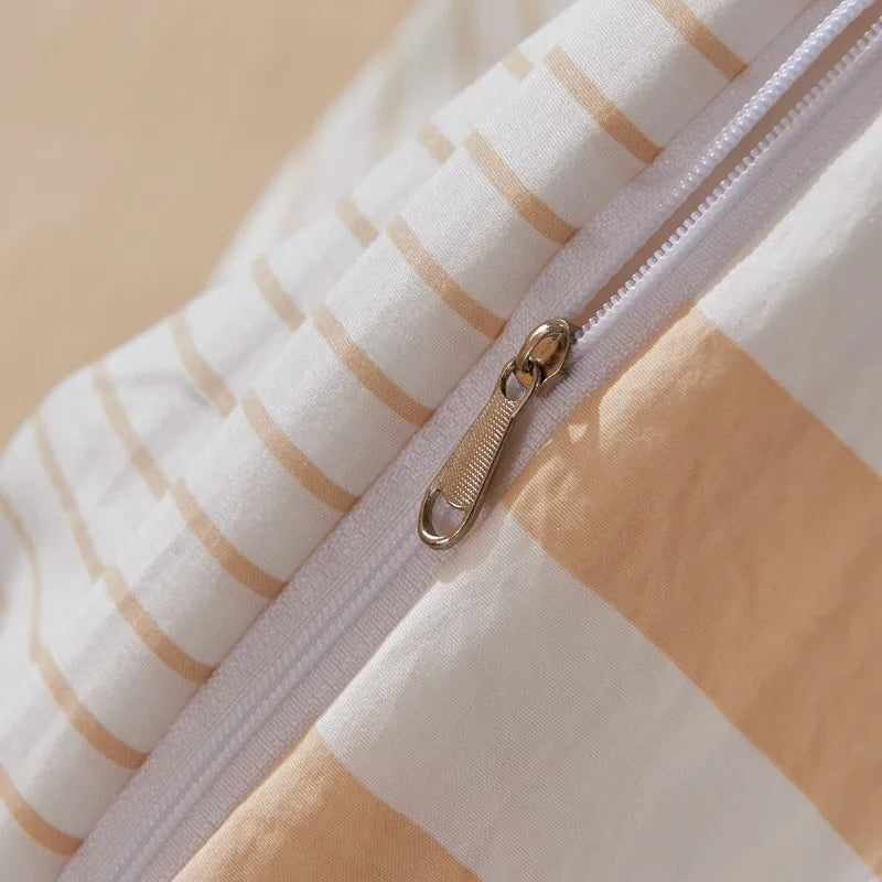 Peach and white striped Polyester cover zipper