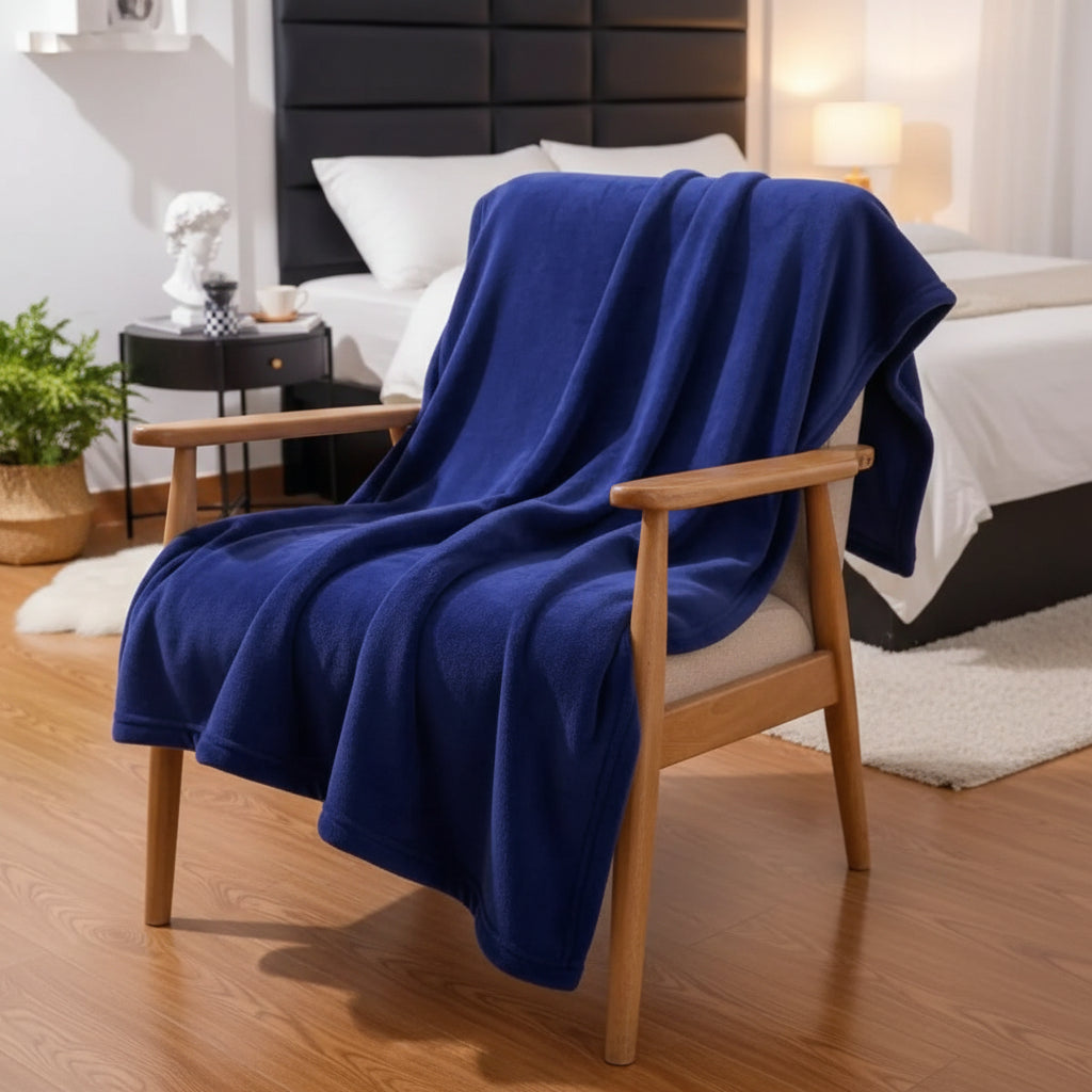 Solid Colour Thick Fleece Blanket | Aesthetic Pad