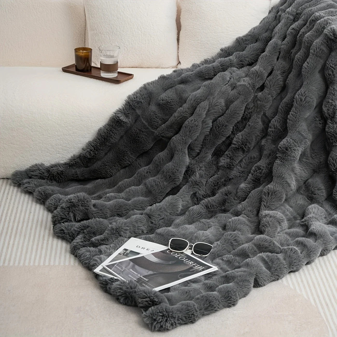Plush Faux Fur Throw Blanket | Soft Polyester Cosy Blanket for Sofa & Bed