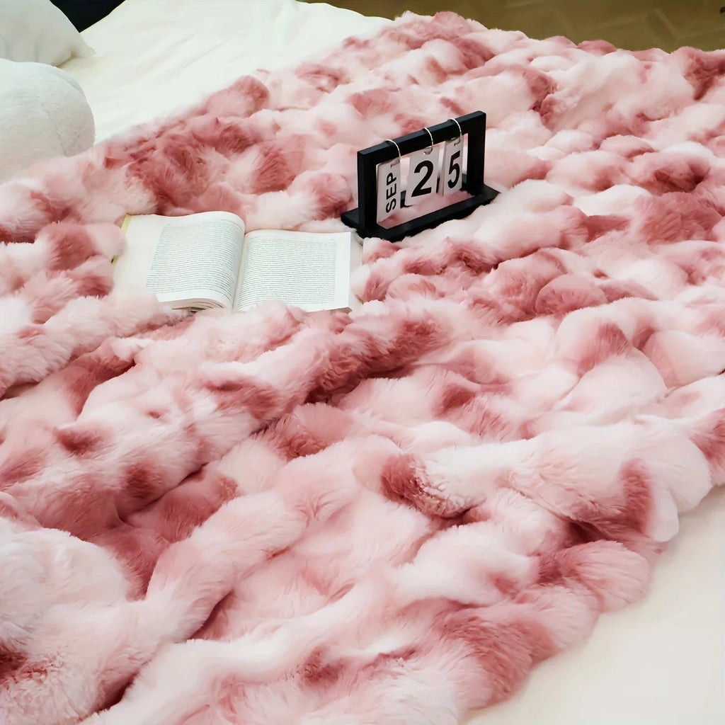 Plush Faux Fur Throw Blanket | Soft Polyester Cosy Blanket for Sofa & Bed