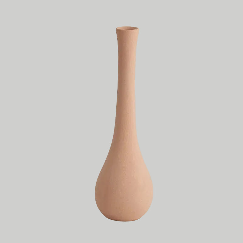 Beige vase on a light grey background with measurements displayed.